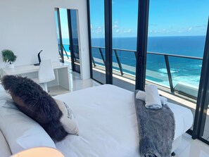 4 bedrooms, desk, iron/ironing board, travel crib