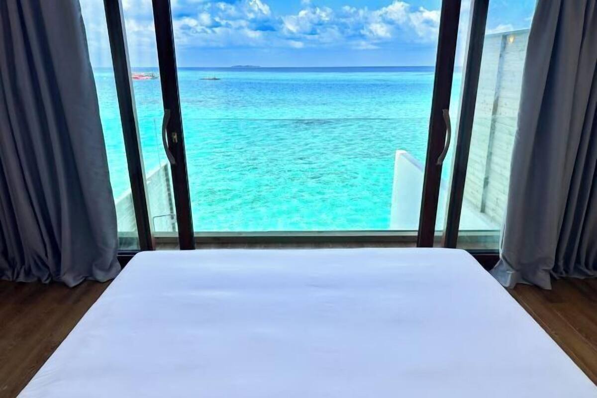 Ropa de cama de alta calidad, colchones Select Comfort, minibar