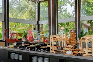 Desayuno buffet incluido todos los días