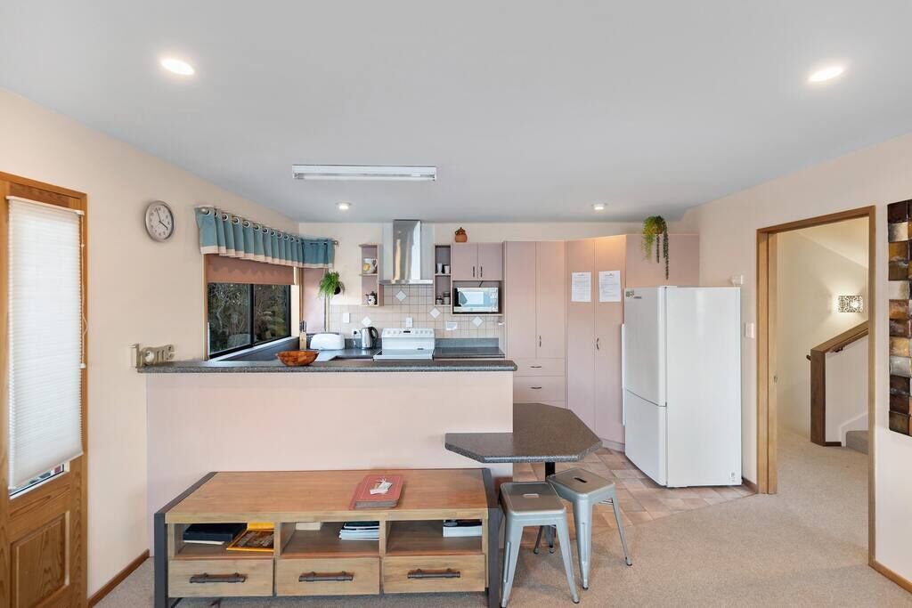 Microwave, oven, dishwasher