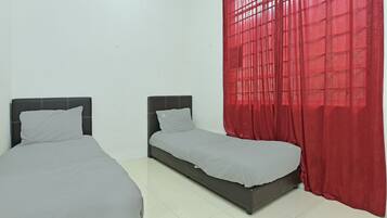 1 bedroom, free WiFi, bed sheets