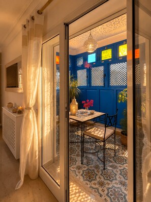 Deluxe Double Room | Terrace/patio - Dar Colibri – Maison de charme (Kelibia)