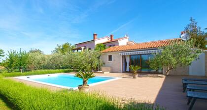 Haus 2206/58773 (Istrien - Valbandon), 900m vom Strand