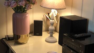 2 chambres, lit parapluie, Wi-Fi gratuit, draps fournis