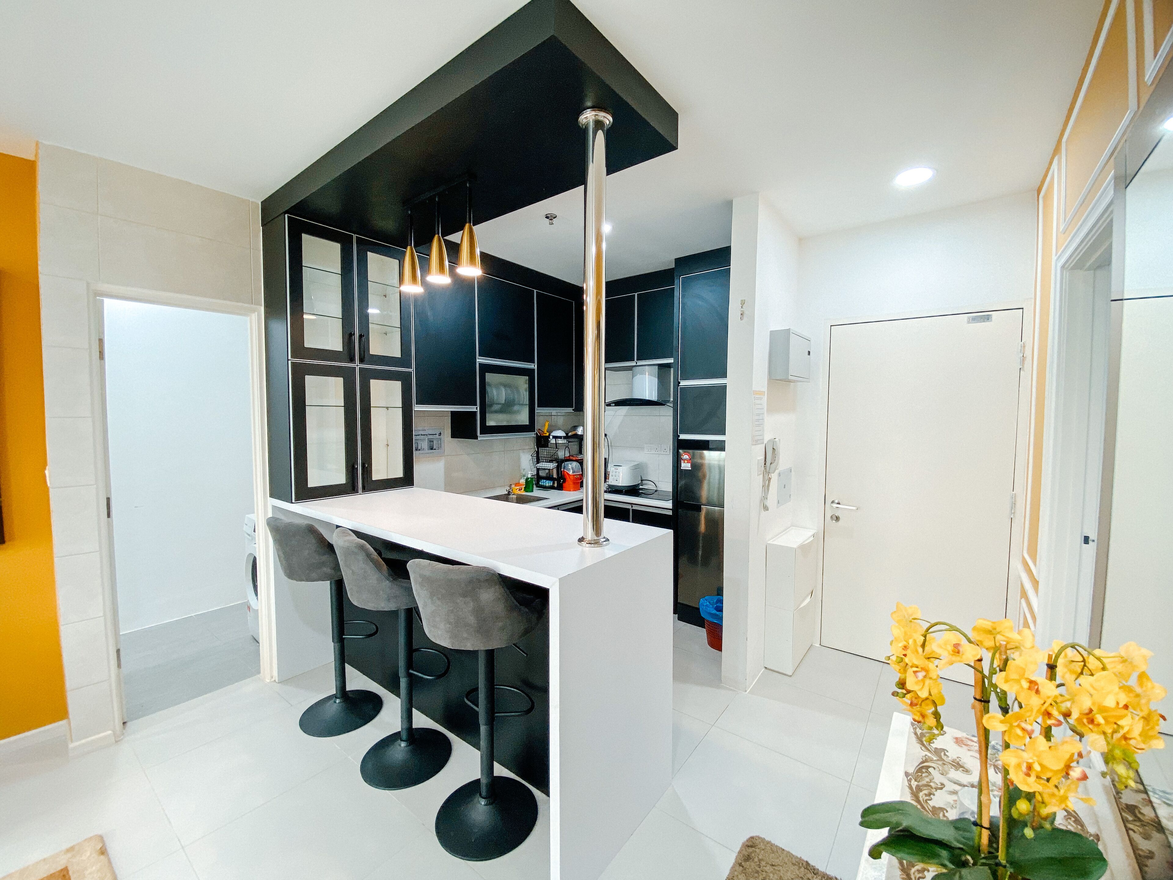 Family Condo | In-room dining