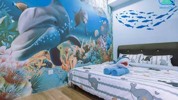 3 bedrooms, hypo-allergenic bedding, in-room safe, iron/ironing board