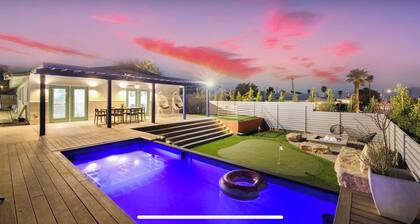Heated Pool-Spa, Mini Golf, Fire Pit, Game Room, Stunning Views, and More!