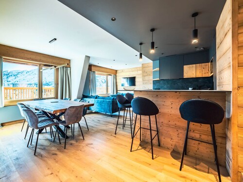 Renovated Flat with WIFI · Near Slopes · Sleeps 8