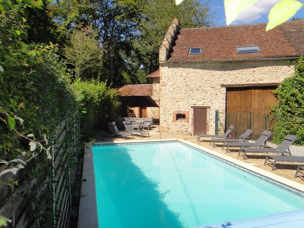 Beheizter Pool
