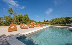 Pool - Amazing apartment in Murter with WiFi (Murter)