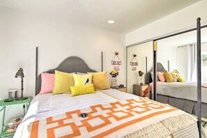3 habitaciones, escritorio, tabla de planchar con plancha y wifi gratis 