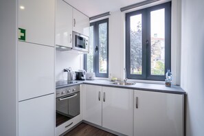 Fridge, microwave, oven, stovetop - Portotem Classic (Porto)