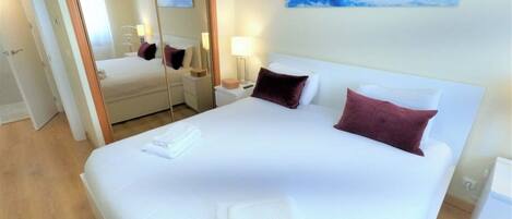 1 bedroom, WiFi, bed sheets