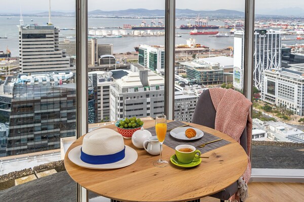 Itc Hospitality - One Thibault Hotel - Cape Town