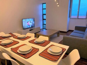 Dining - Madeira, 3 bedroom apartment w Ocean Views Funchal (Funchal)