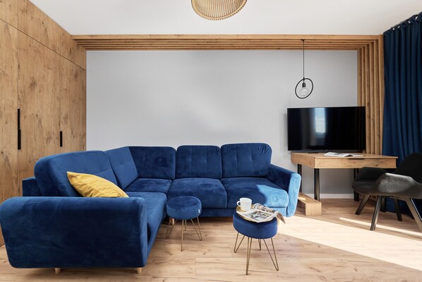 Apartment, 1 Schlafzimmer, Balkon | Wohnzimmer