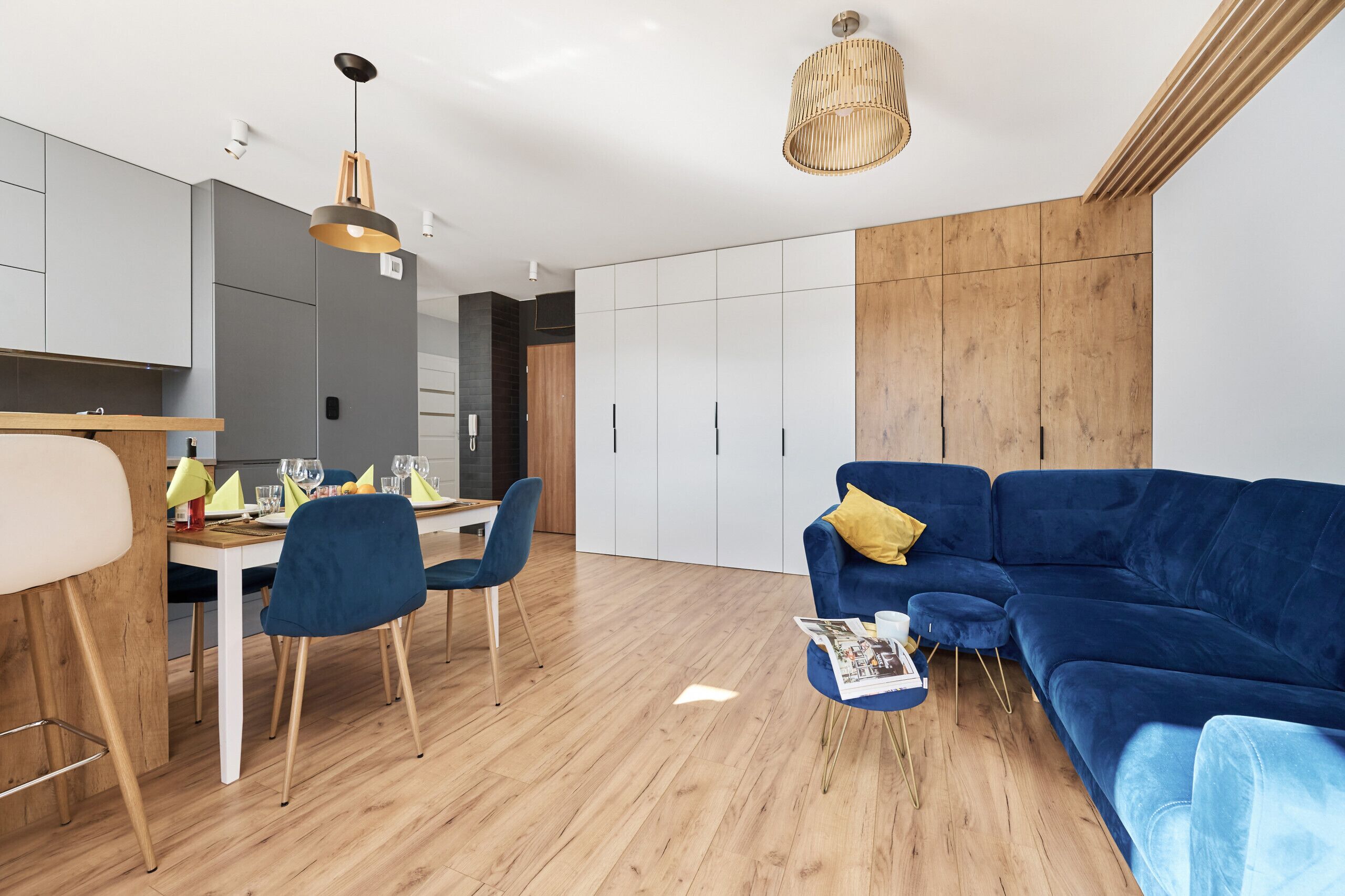 Apartment, 1 Bedroom, Balcony | Living room