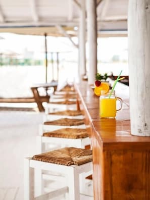 Beach bar - Akti Retzika (Thermaikos)