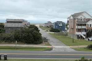 Exterior - Pet Friendly, Views of Ocean & Sound! Heated Pool! (South Nags Head)