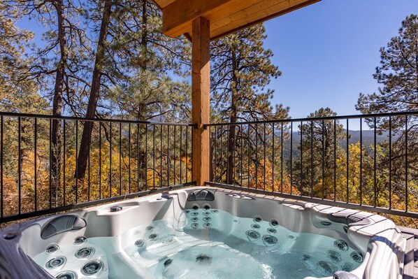 Bain à remous extérieur