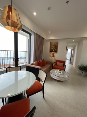 Family Suite, Sea View | Living area | 43-inch Smart TV with cable channels, TV - Times Corner Sorrento Boutique Hotel (Phu Quoc)