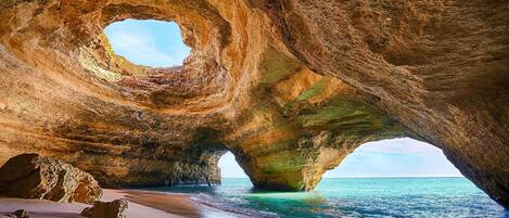 Beach nearby, beach towels