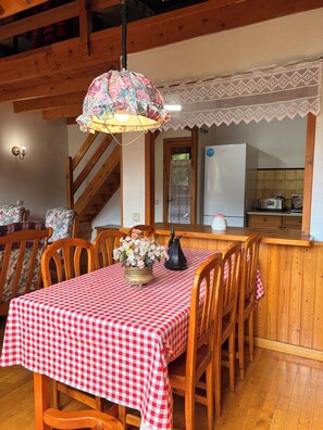 Dining - Spacious duplex with fireplace Isard 2 (Pla de l'Ermita)