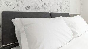 Apartment (0 Bedroom) | Interior