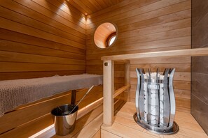 Exclusive Apartment | Bathroom - Main Square Renovated Apt, Sauna and Parking (Tampere)