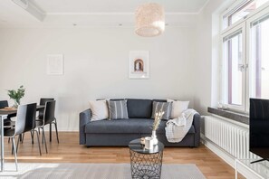 Exclusive Apartment | Living area - Main Square Renovated Apt, Sauna and Parking (Tampere)