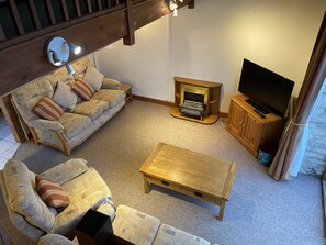 Smart TV, table tennis - Thames Cottage, Old Mill Farm, Cotswold Water Park (Cirencester)