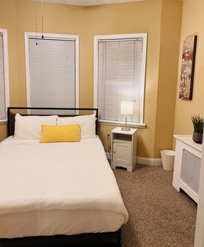 1 bedroom, iron/ironing board, travel cot, free WiFi