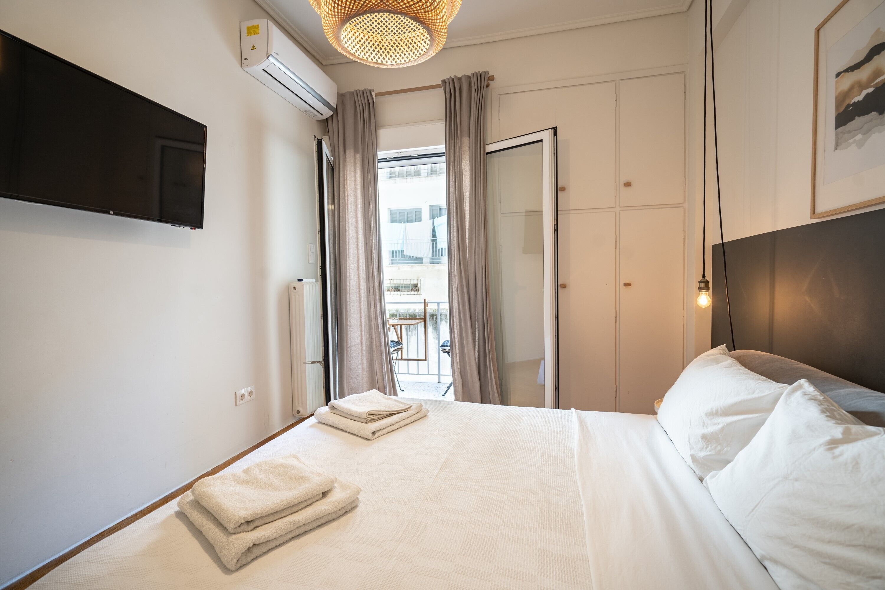 1 bedroom, desk, iron/ironing board, free WiFi