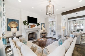 TV, fireplace, offices