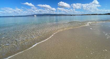 Holiday Home "Samarighouse" close to the Sea with Garden & Wi-Fi