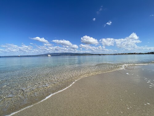 Holiday Home "Samarighouse" close to the Sea with Garden & Wi-Fi