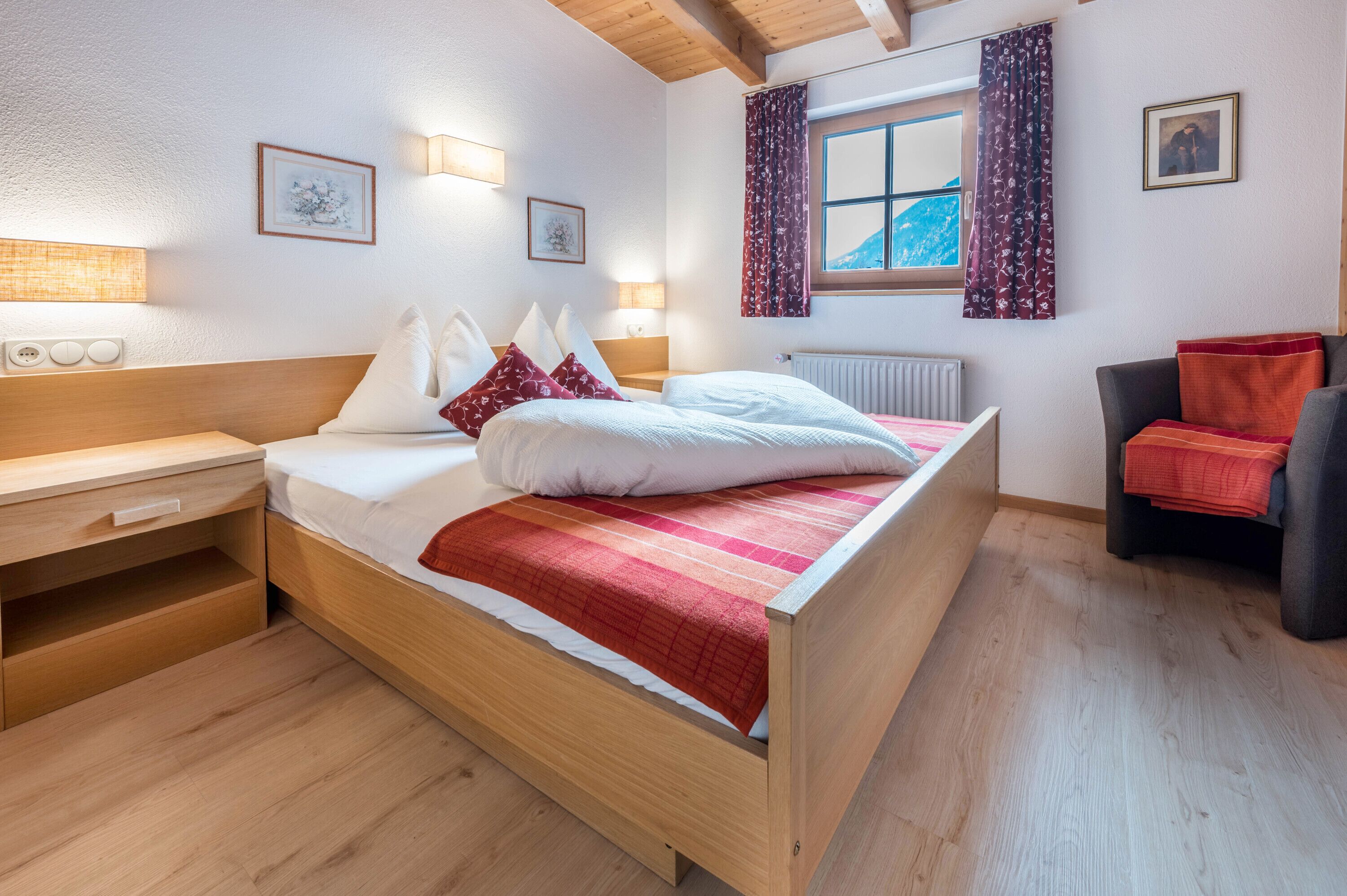 2 bedrooms, free WiFi, bed sheets