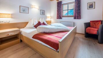 2 bedrooms, free WiFi, bed sheets