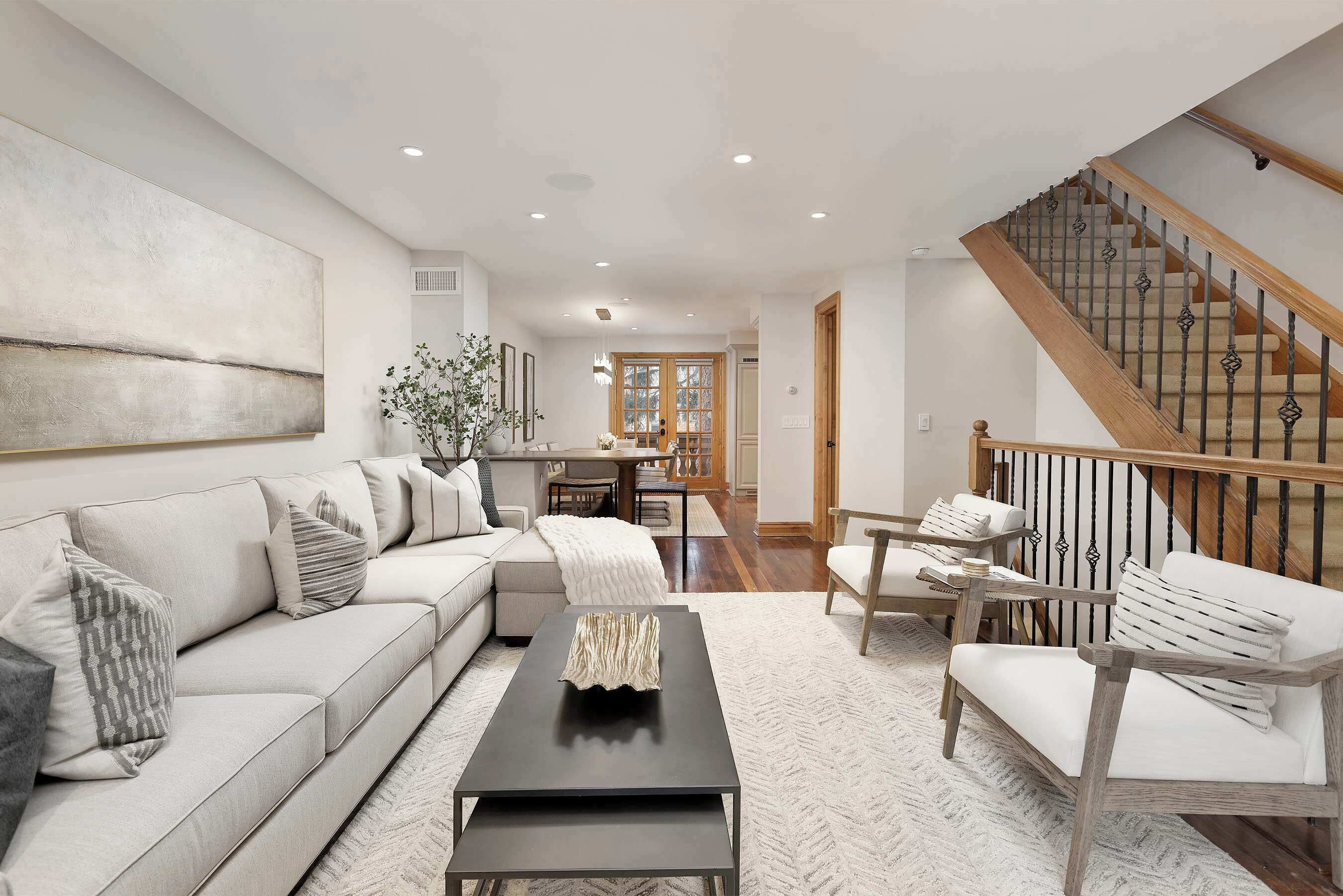 Smart-TV, Kamin, Stereoanlage, Arbeitsbereiche