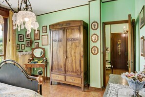 2 dormitoris, planxa i posts de planxar, wifi gratuïta i roba de llit 