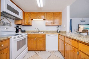 Fridge, microwave, oven, dishwasher - Beach Front Condo with Bunks! (Gulf Shores)
