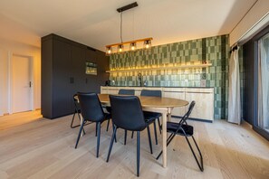 Dining - Nid d'Aigle J0 - Cosy, proche centre, 2 chambres (Haute-Nendaz)
