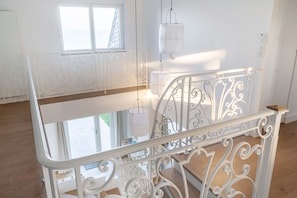 Interior - La Merveilleuse - Five Bedroom House, Sleeps 10 (Kerlaz)