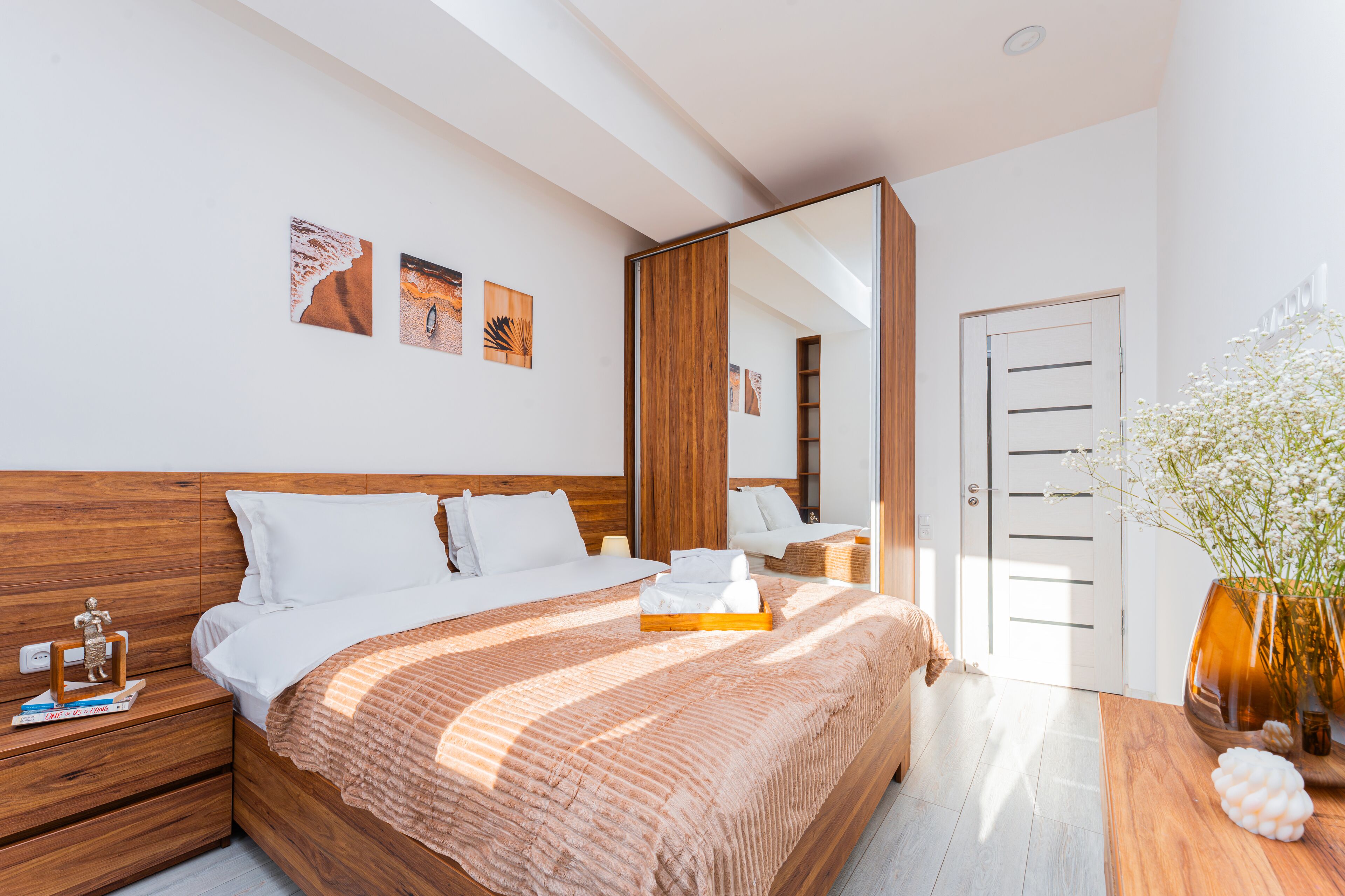 Literie de qualité supérieure, décoration personnalisée