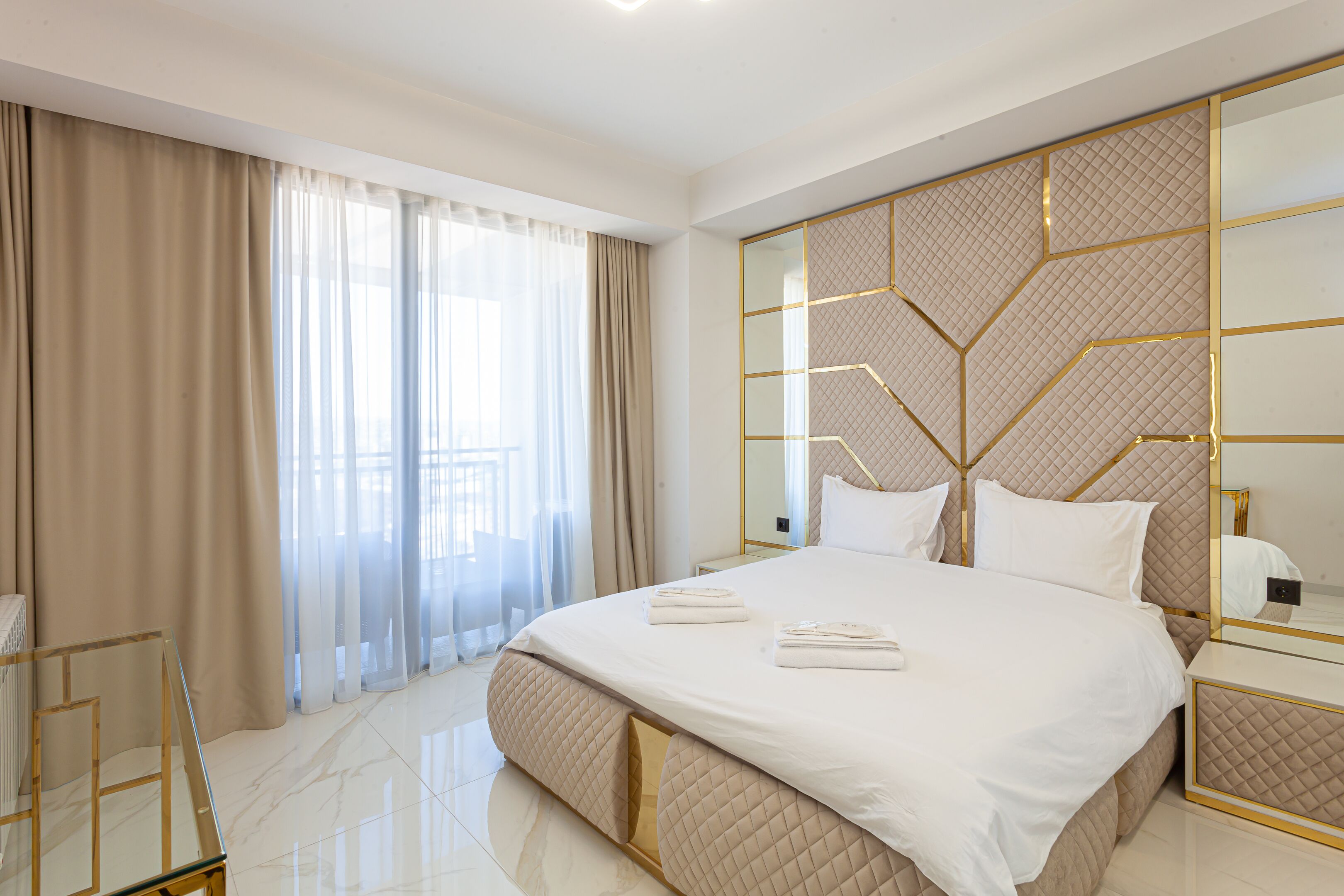 Apartamento de lujo | Ropa de cama de alta calidad y decoración individual