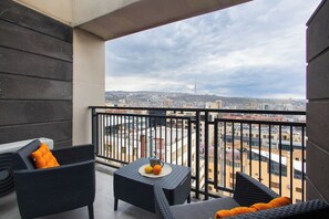 Balcony - Stay Inn on Koghbatsi Str. 16 (Yerevan)