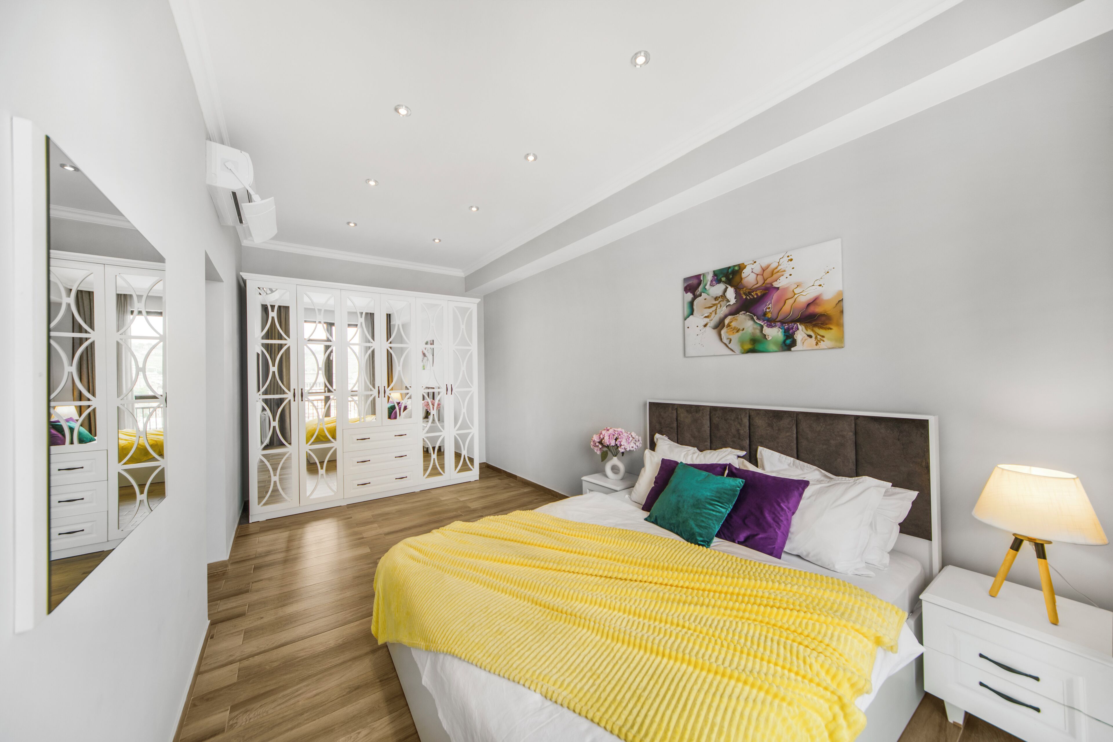 Familienapartment | Hochwertige Bettwaren, Bügeleisen/Bügelbrett, Babybetten