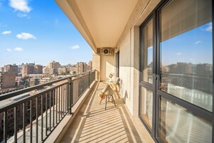Deluxe appartement, 1 slaapkamer, balkon | Balkon