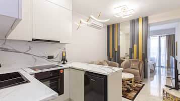 3 bedrooms, premium bedding, individually decorated