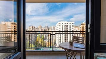 Basic Apartment | Balcony